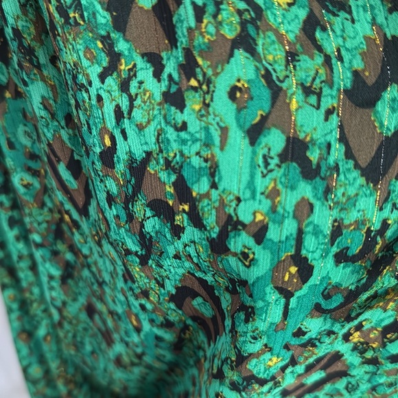 Rachel Zoe. Sz XL. Like New. Gorgeouss. No rips tears or snags. $20 - Picture 2 of 2